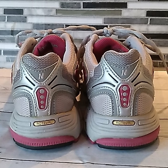 New Balance 767 running shoes 7B - Picture 2 of 5